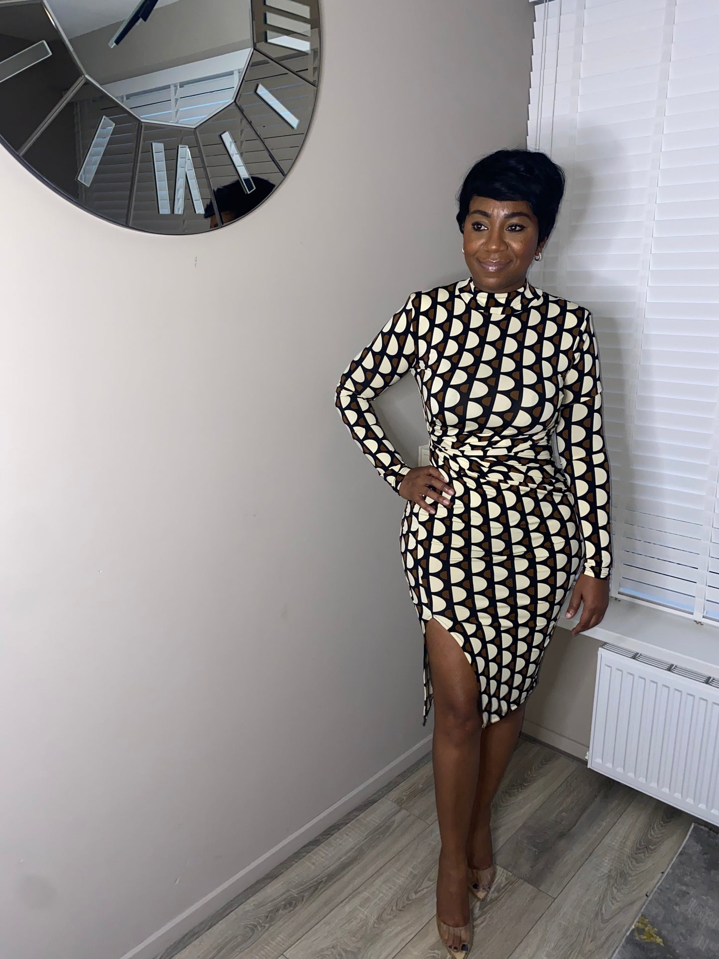 Always classy midi dress